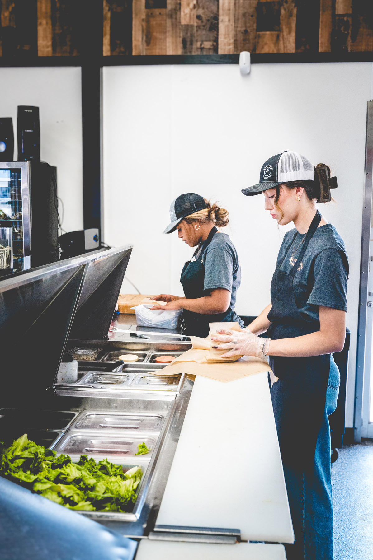 A&R tri-tip sandwich close-up